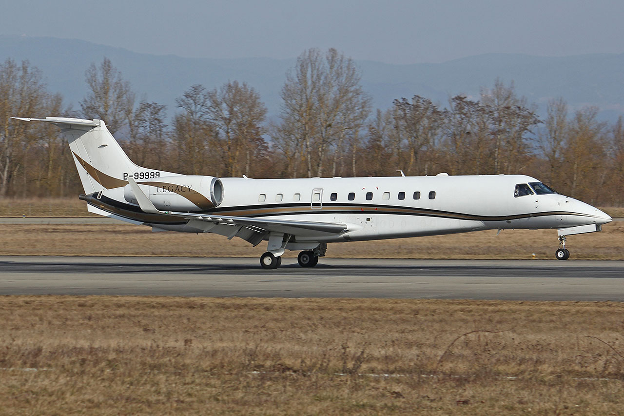 ./assets/img/aircraft/B-451-99999-1.jpg