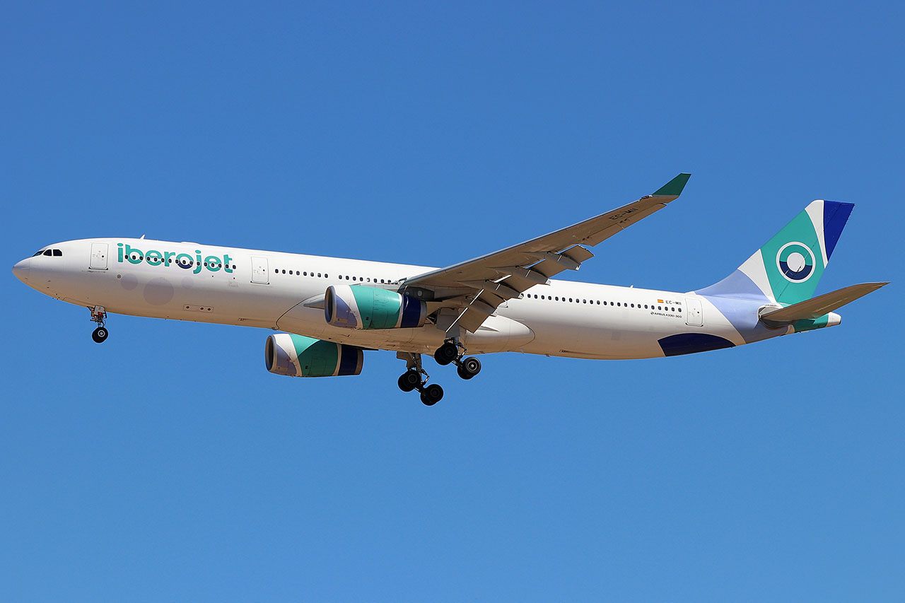 ./assets/img/aircraft/EC-EVE-A333-1.jpg
