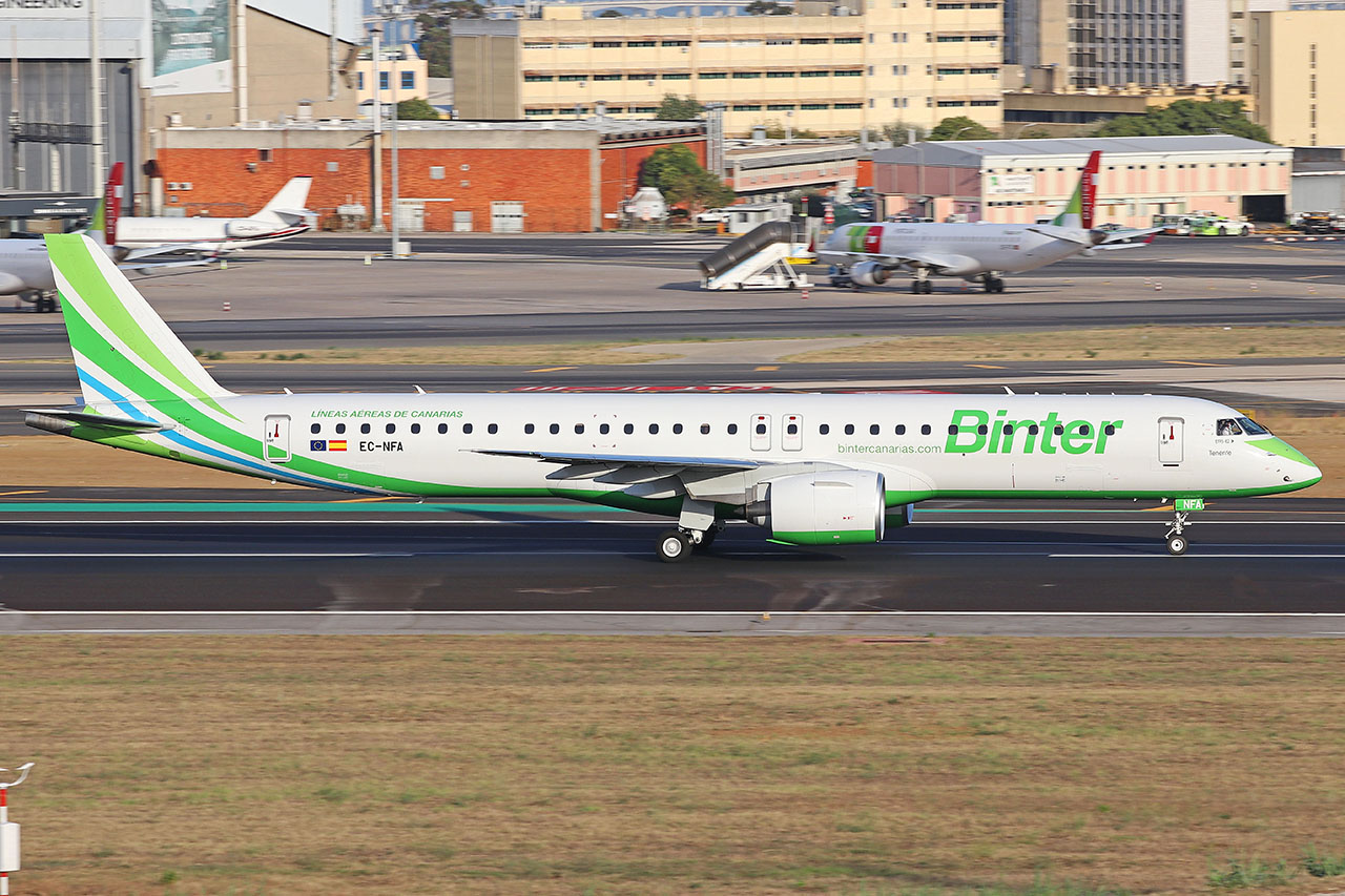 ./assets/img/aircraft/EC-IBB-E195-1.jpg