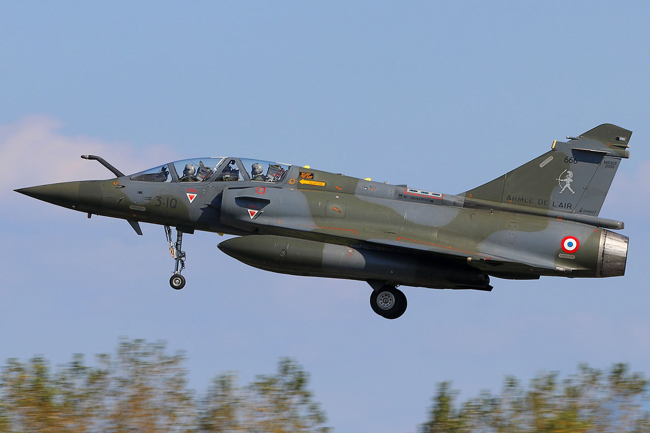 ./assets/img/aircraft/F-450-M2KD-4.jpg