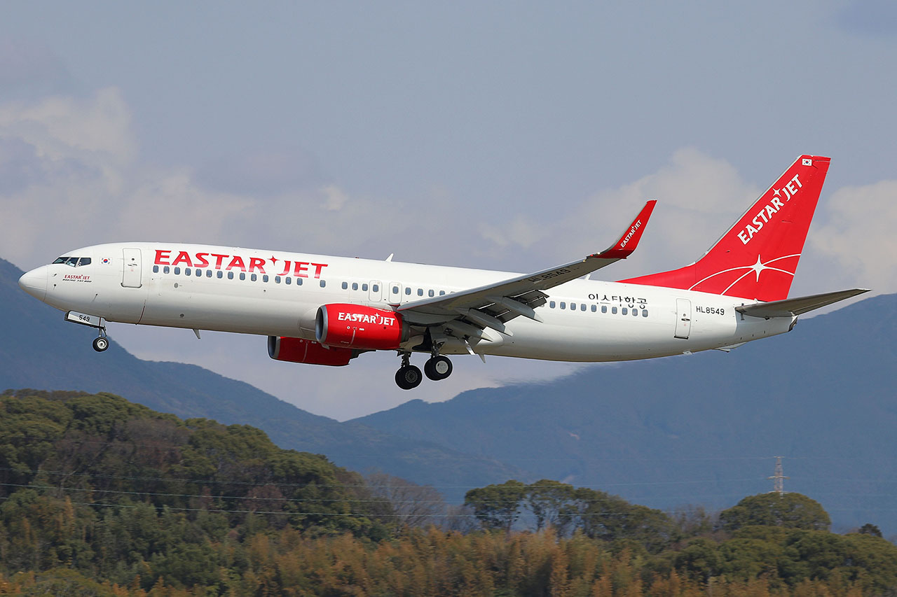 ./assets/img/aircraft/HL-ESR-B738-1.jpg
