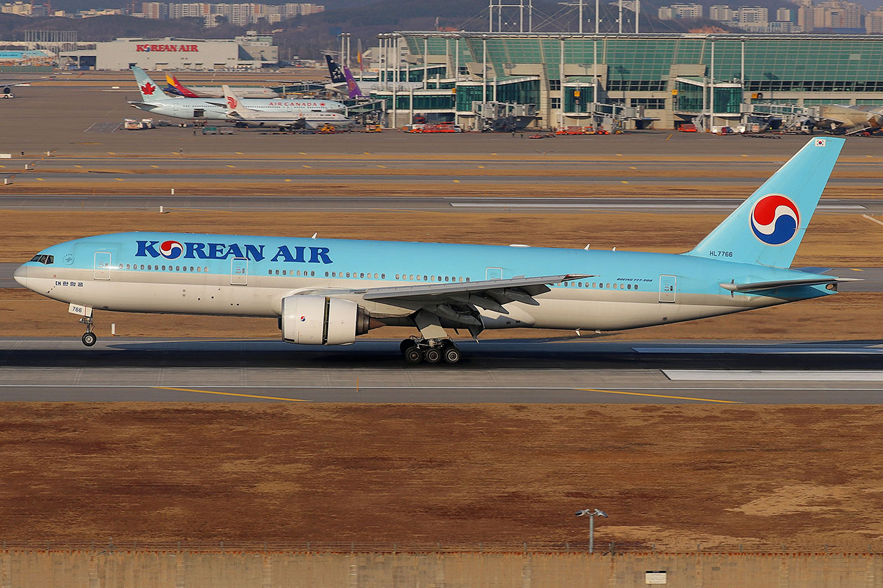 ./assets/img/aircraft/HL-KAL-B772-1.jpg