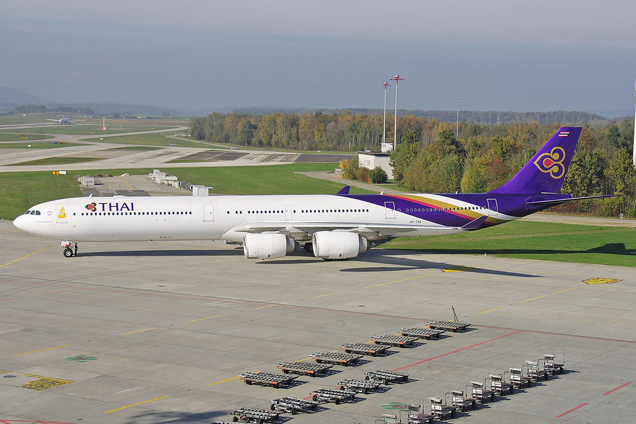 ./assets/img/aircraft/HS-THA-A346-1.jpg