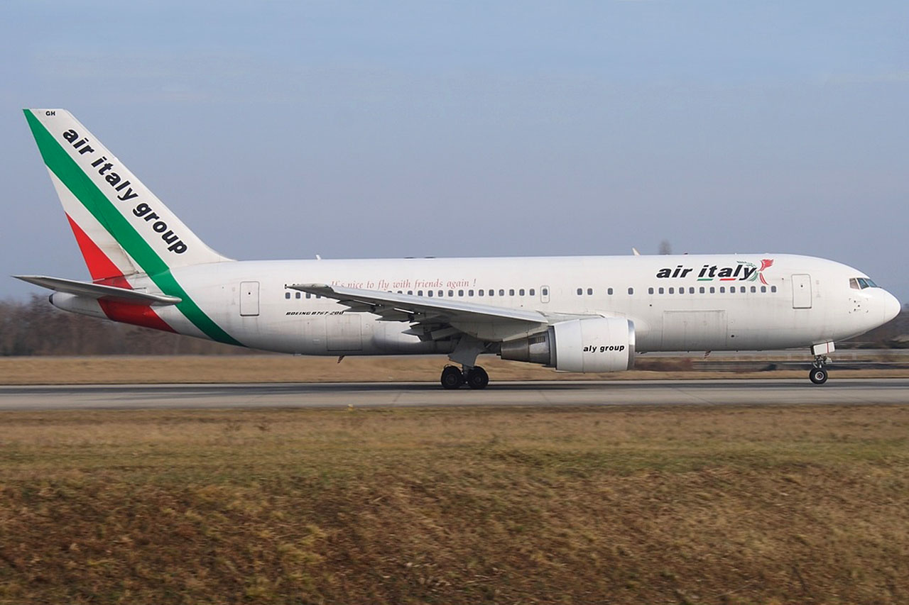 ./assets/img/aircraft/I-AEY-B762-1.jpg