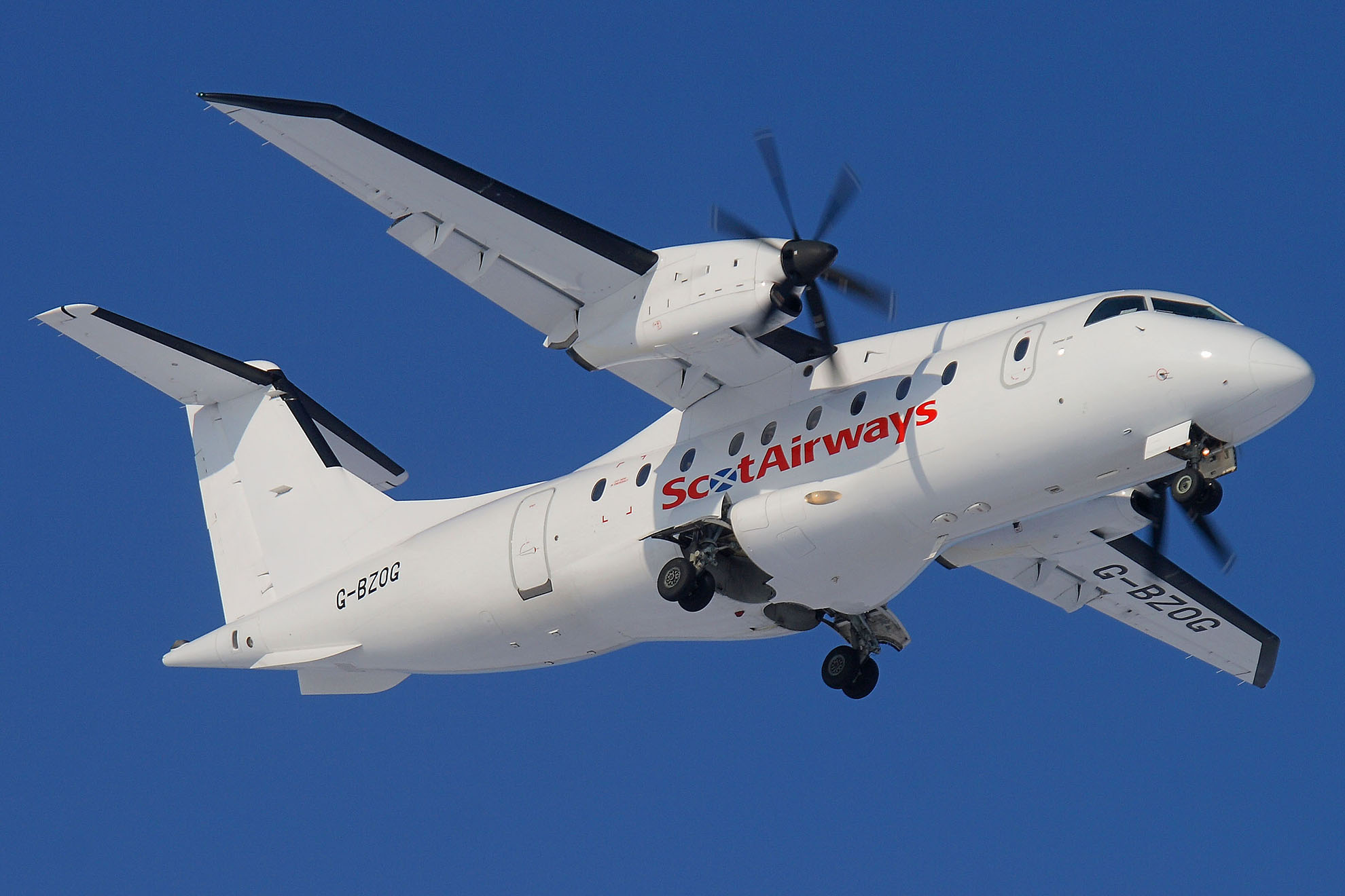 ./assets/img/aircraft/G-SAY-D328-1.jpg