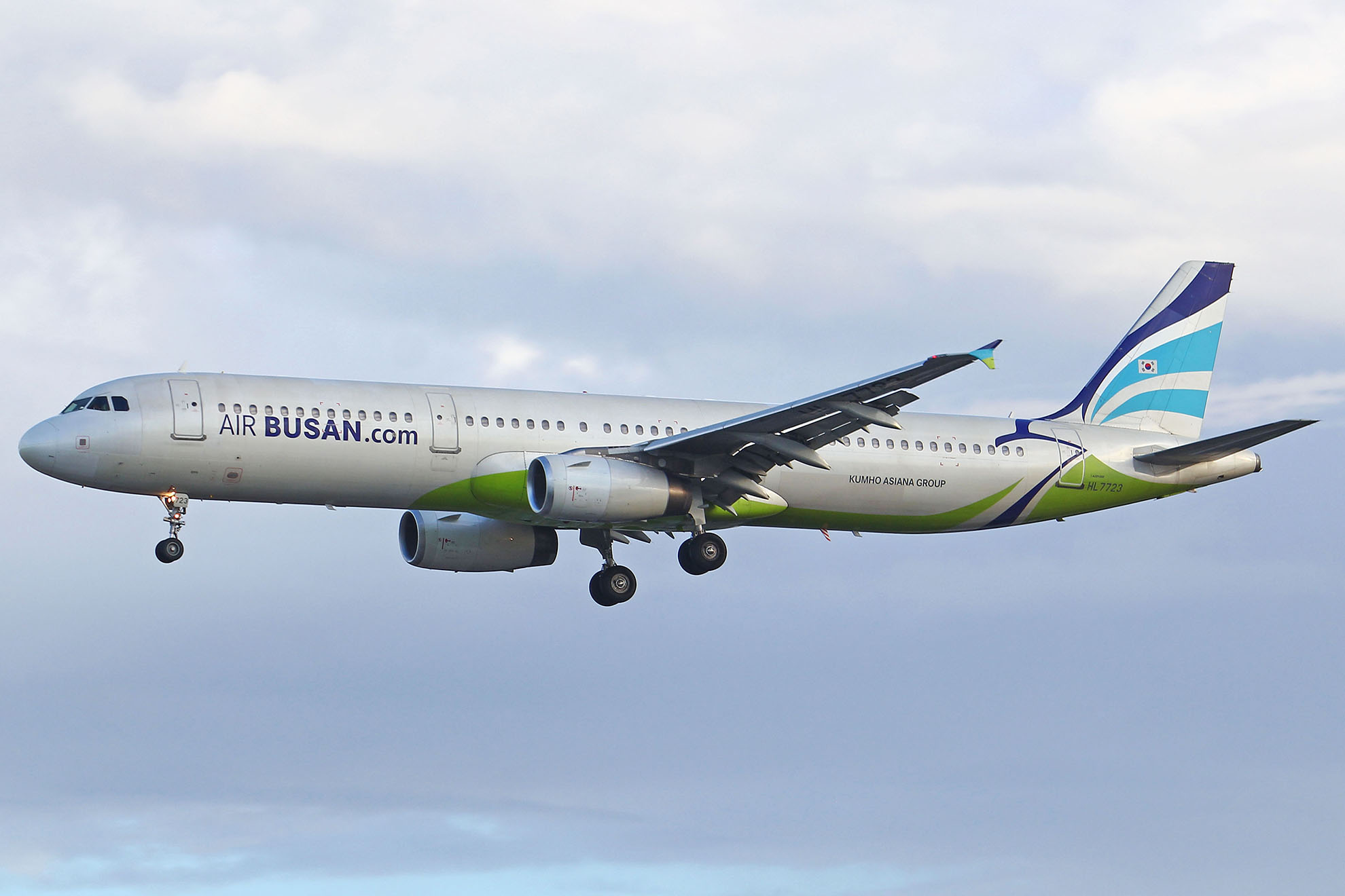 ./assets/img/aircraft/HL-ABL-A321-1.jpg