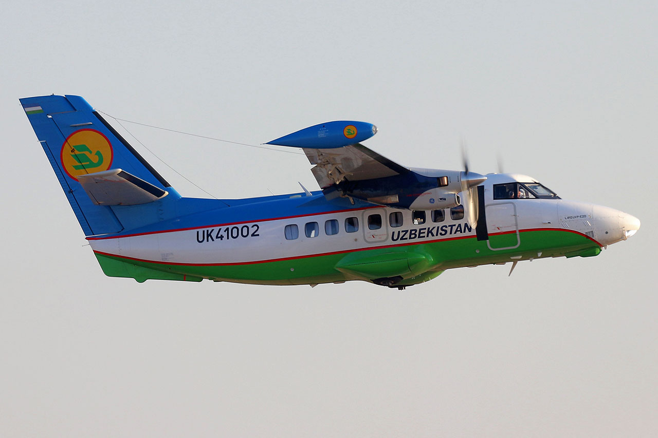 ./assets/img/aircraft/UK-UZB-L410-1.jpg