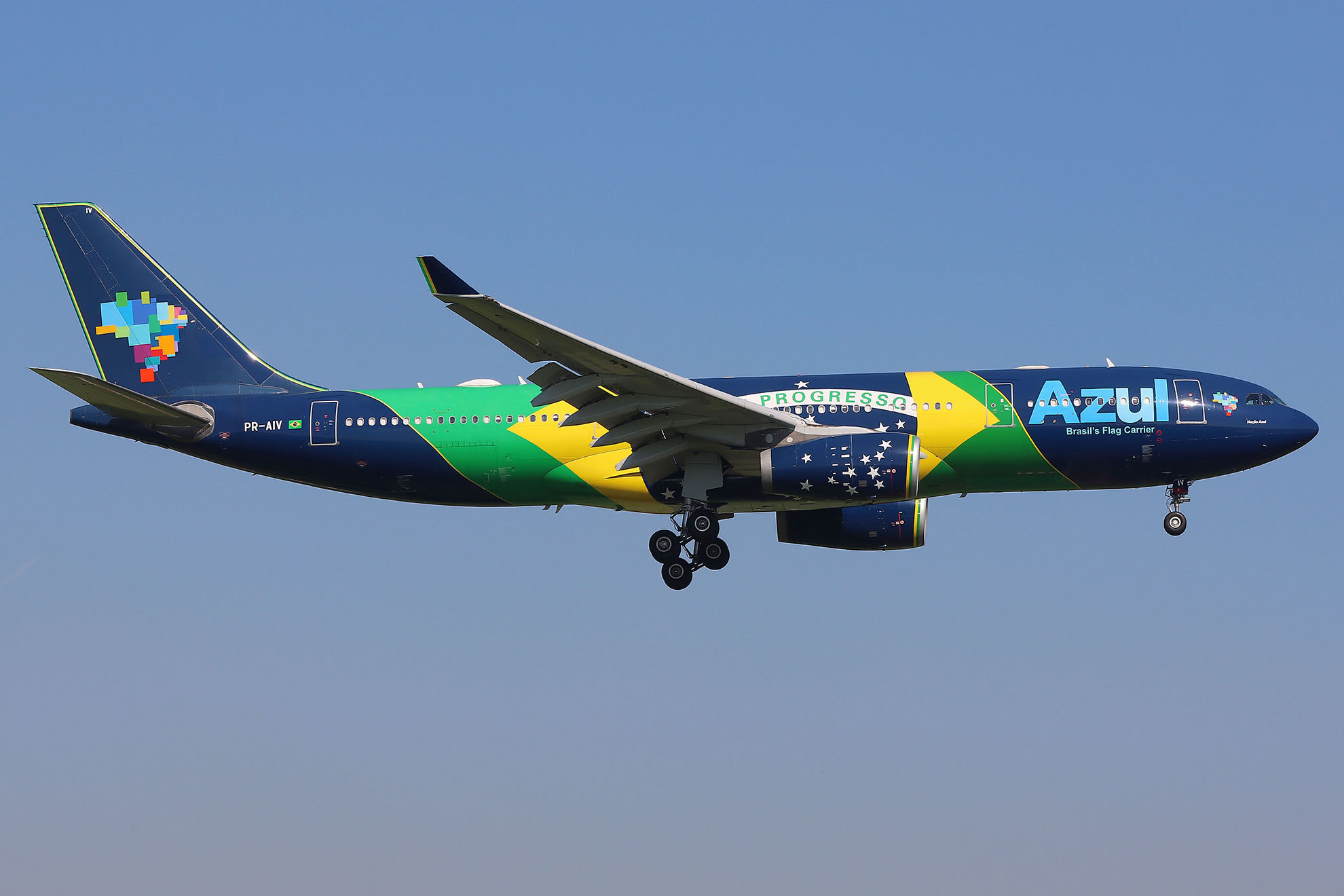 ./assets/img/aircraft/PT-AZU-A332-3.jpg