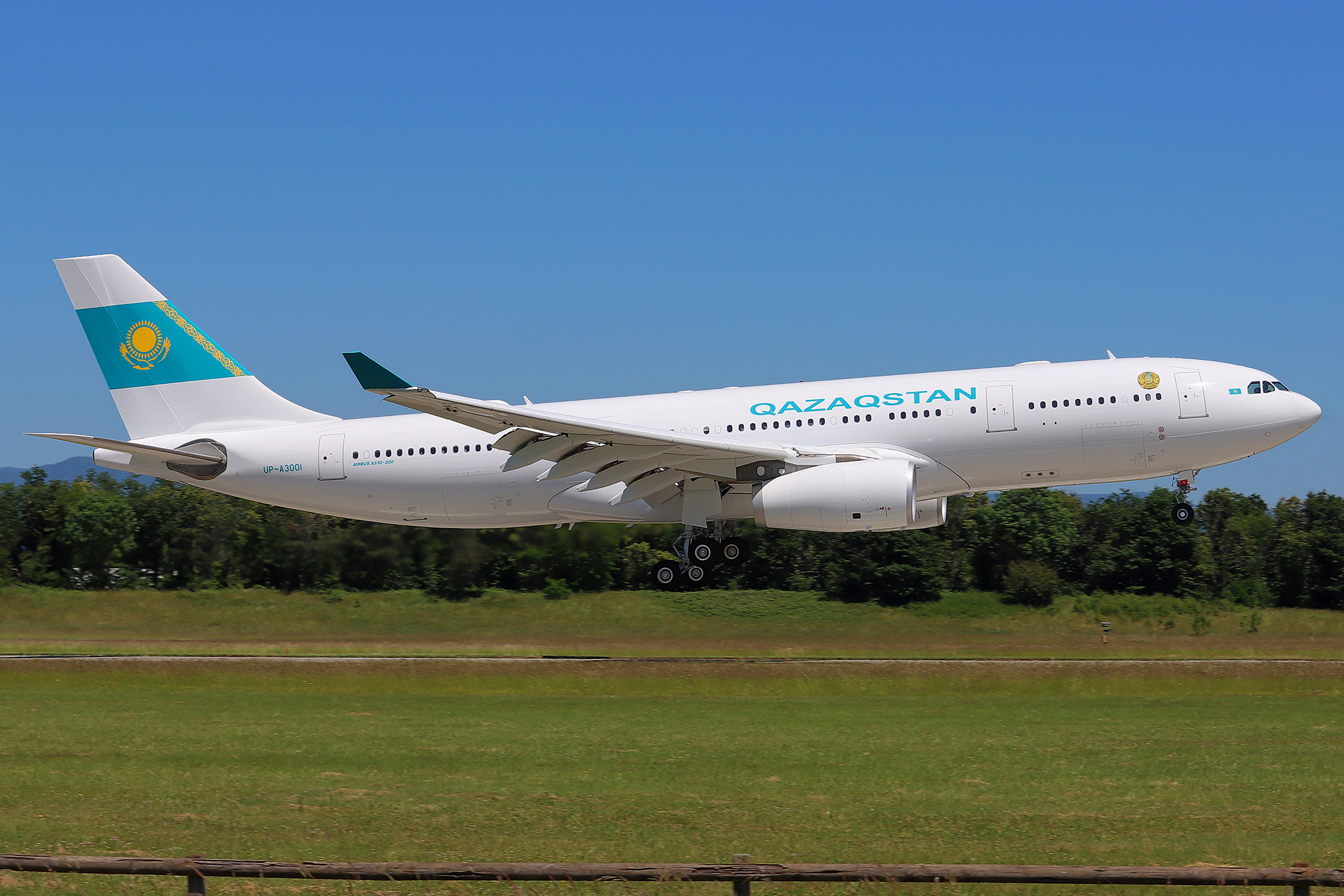 ./assets/img/aircraft/UP-450-A332-2.jpg
